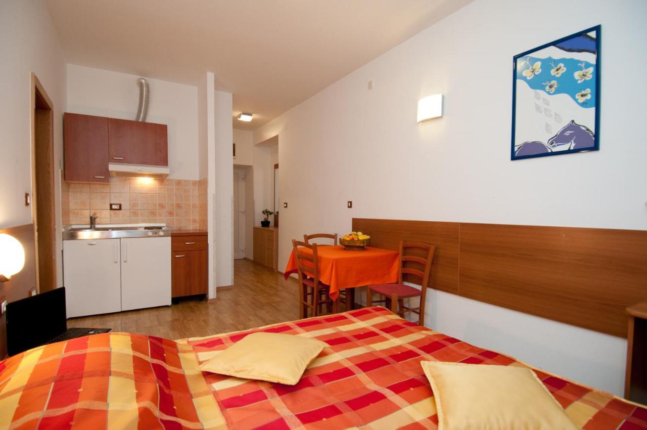 Apartments And Rooms Liburnija Opatija Zewnętrze zdjęcie